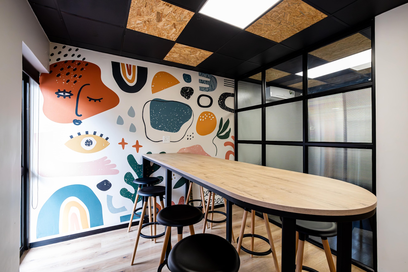 Company Interior Design